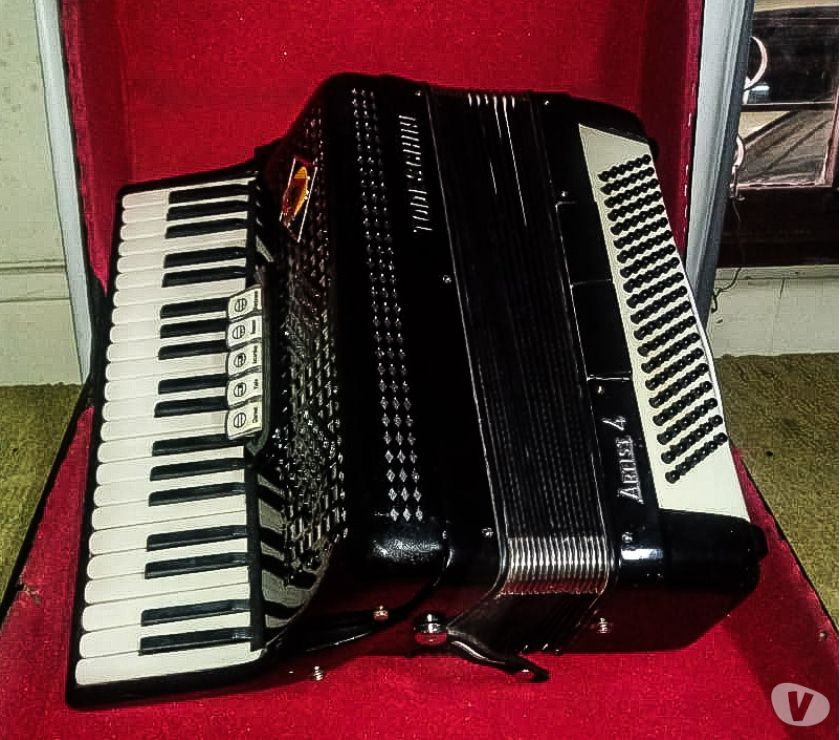 Acordeon m antonelli baixos preta | Posot Class