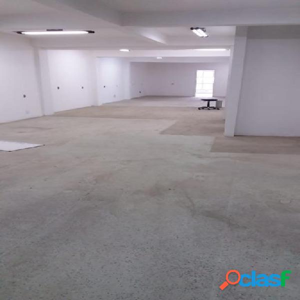 Galpão à venda, 850 m² por R$ 3.600.000 - Encruzilhada -