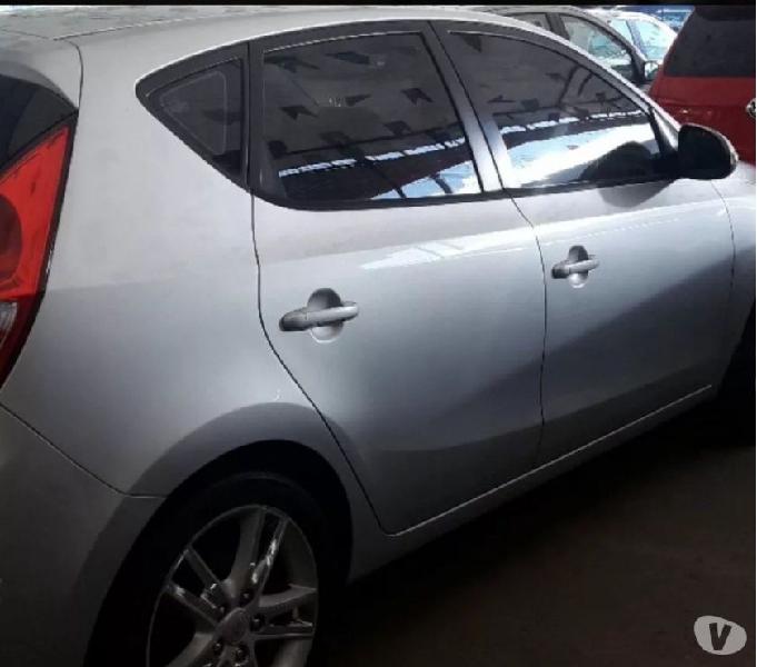 Hyundai i30 2.0 16v automático