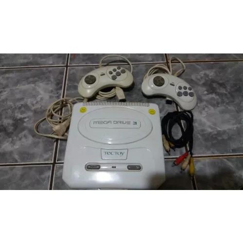 Mega Drive 3 Branco Com 2 Controles Jogos Na Menoria