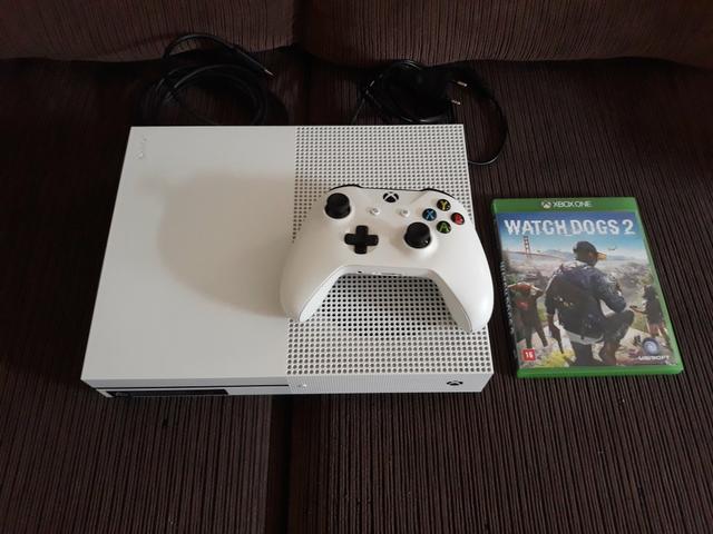 X Box One S - 500 GB