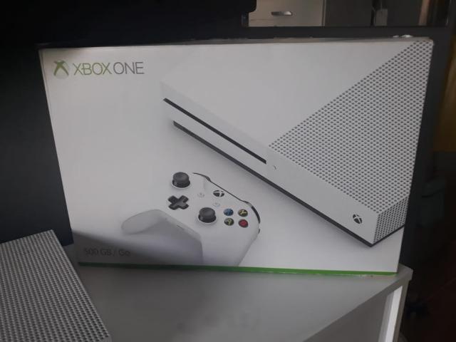 Xbox One S Completo (aceito troca)
