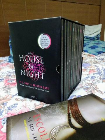 Box de livros série House of Night