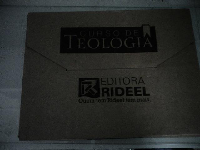 Livro do curso de Teologia