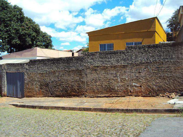 Lote, Jardim Guanabara, 2 Quartos, 3 Vagas