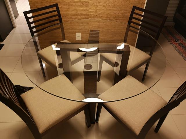 Conjunto mesa de jantar + cadeiras