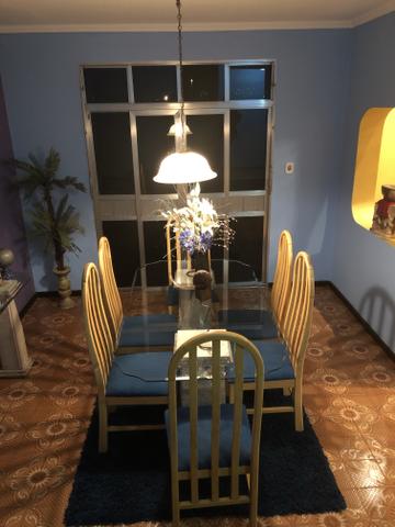 Conjunto para sala de jantar com Mesa Retangular com Tampo