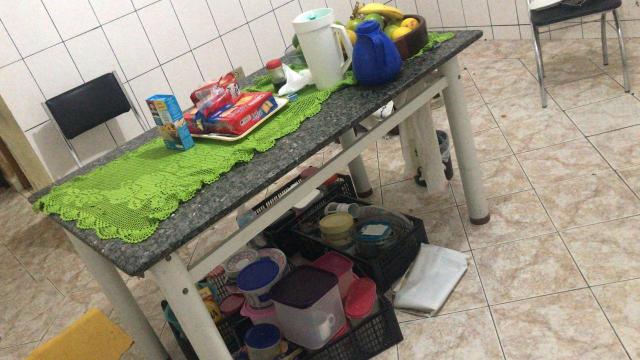 Mesa de cozinha venda urgente