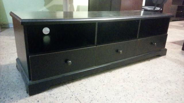 Rack super concervado 150$