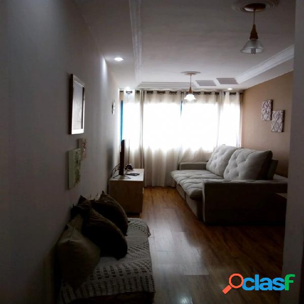 Apartamento com condomínio, 3 dormitórios - Vila Luzita