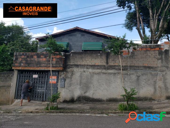 Casa no Jardim Topázio. ótima Localização