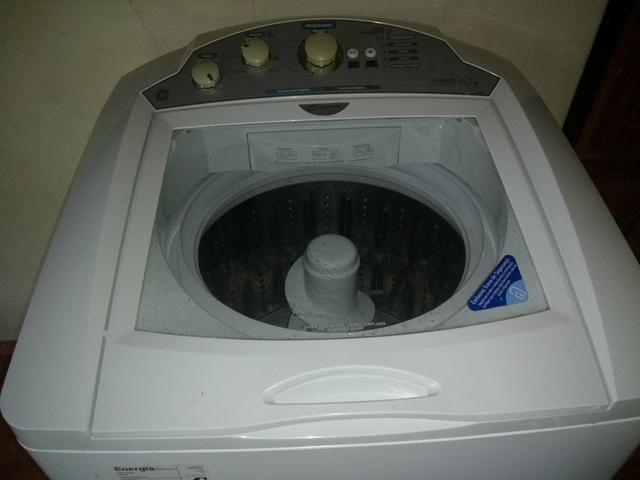 Máquina de lavar roupa GE