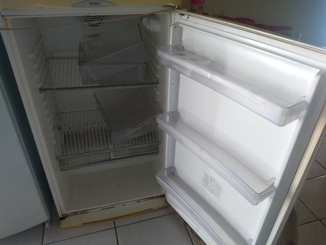 Vendo geladeira frost free 110v