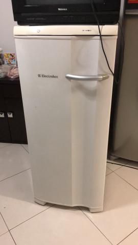 Freezer Electrolux 110 volts