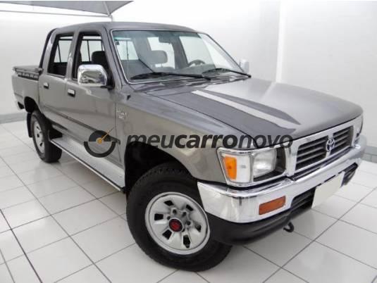 TOYOTA HILUX CD SR5 4X4 2.8 DIESEL 2001/2001