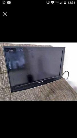 Vendo tv 32 polegadas LCD