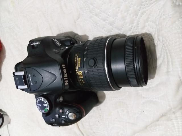 Câmera Profissional Nikon D Nova