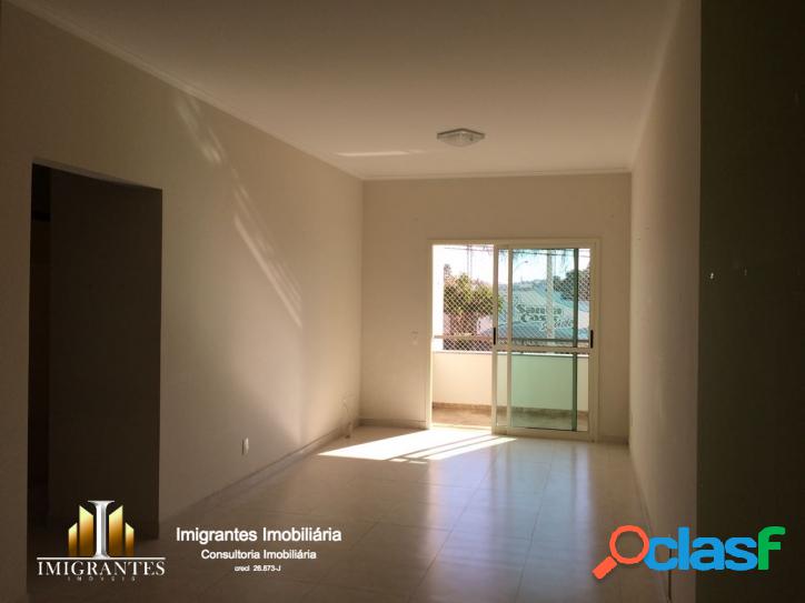 Excelente apartamento no Jardim Nova Bragança