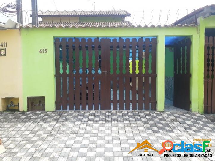 Lindo sobrado 3 dormitórios em Mongaguá