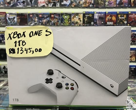 Xbox One S 1TB 4K - Seminovo Conservado