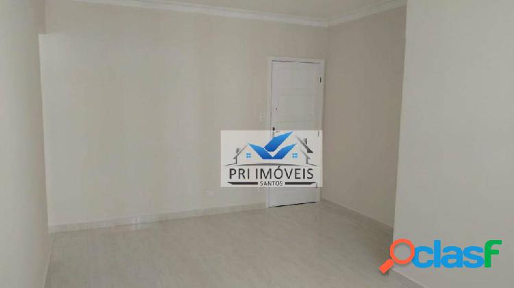 Apartamento com 2 dormitórios à venda, 70 m² por R$