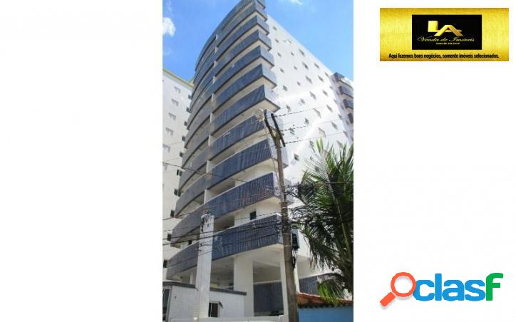 Chamoso apartamento com Planejado 100 mestros da Praia