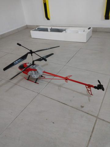 Helicóptero RC