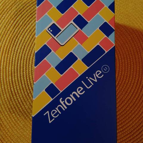 Smartphone Asus Zenfone Live L1 ZA550KL Preto 32GB,