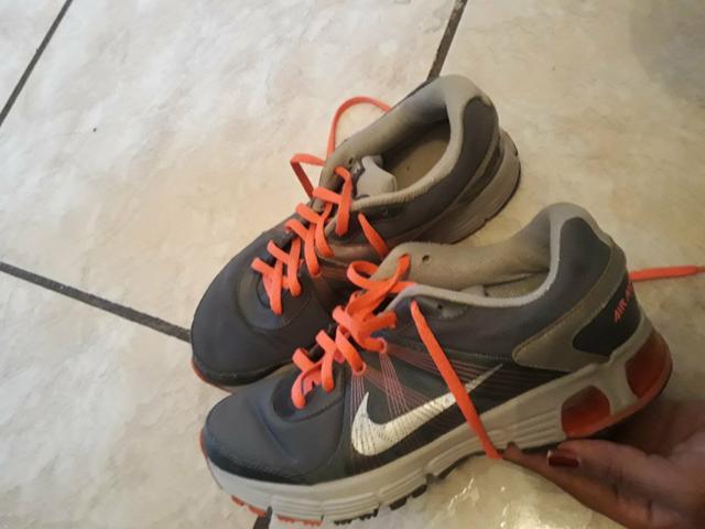 Tenis Nike