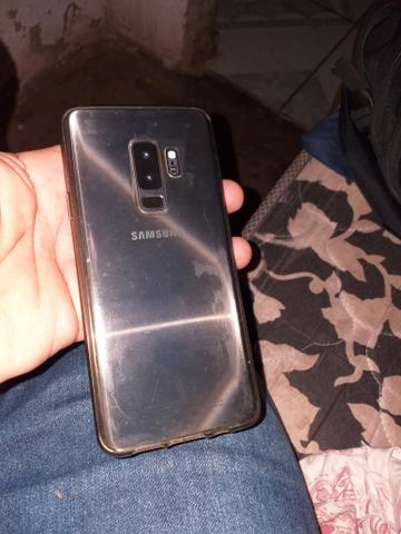 Vendo s9+samsung com impressão digital novo carregador