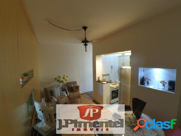 Apartamento com 1 dorms em Vitória - Santa Lúcia por 178