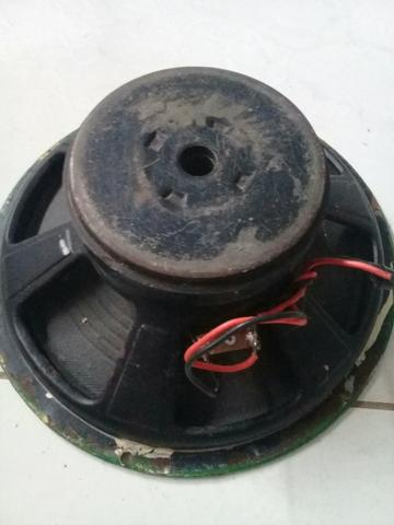 Fone de 12 de 250 watts rms por 50 reais
