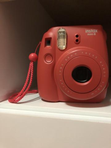 Camêra polaroid instax mini 8
