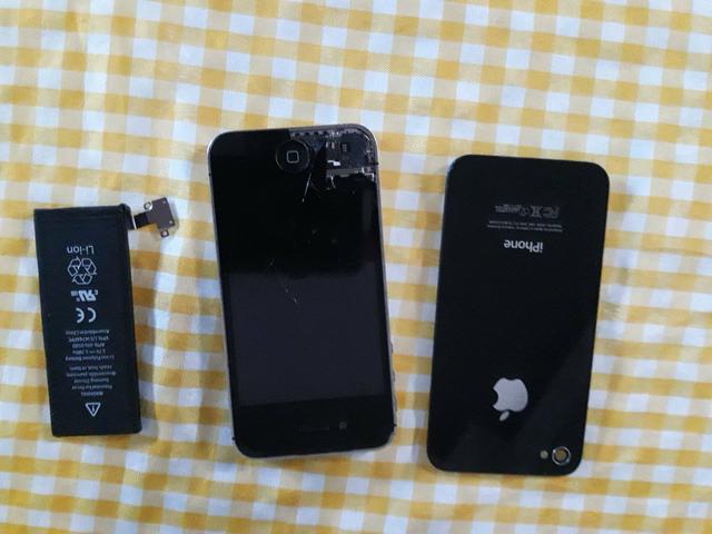 IPhone 4s. peças para repor.