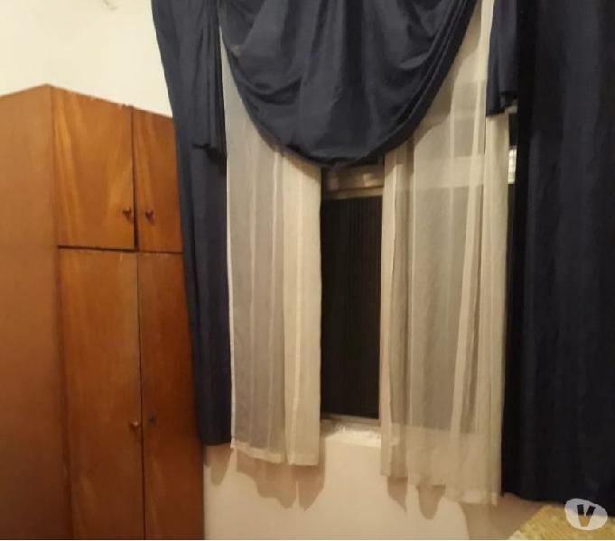 Quarto para Moça residência familiar