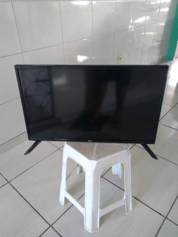 Tv led 28 p toda digital semi nova.falar