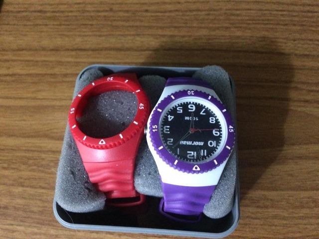Relógio Mormaii com 02 pulseiras