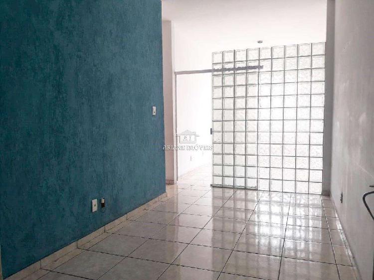 Apartamento, Centro, 2 Quartos, 0 Vaga