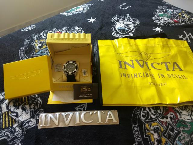 Invicta Zeus Bolt Koi Fish 3 cabos