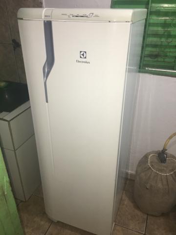 Geladeira Electrolux RDE33 clycler desfrosf