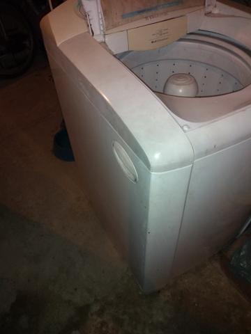 Máquina de lavar roupa LTE 12