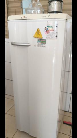 Vendo geladeira