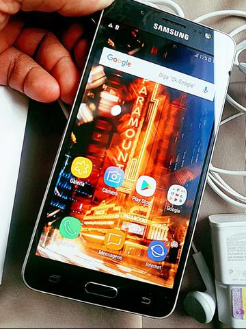 Galaxy J7 Duos Metal 16GB, 2chip, 4G, Câmera 13MP, Android