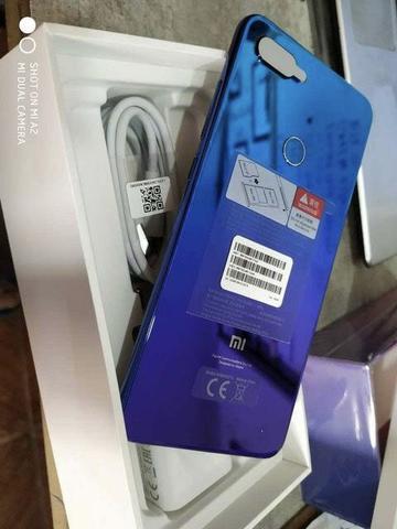 Xiaomi Mi8Lite Aurora lacrado. Cometa Celular