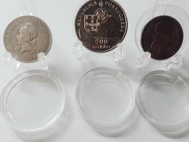 Expositores pra moedas com cápsula de 28mm
