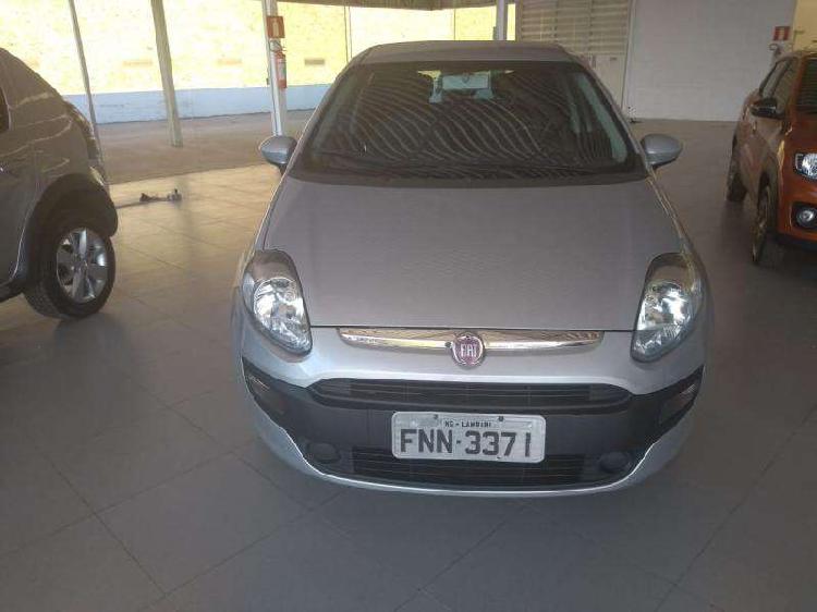 Fiat Punto Attractive 1.4 Fire Flex 8v 5p