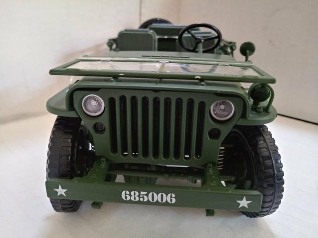 Miniatura jeep militar do exército suv 2° guerra 1:18