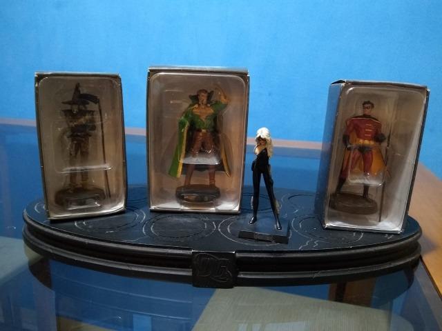 Miniaturas super heróis colecionáveis