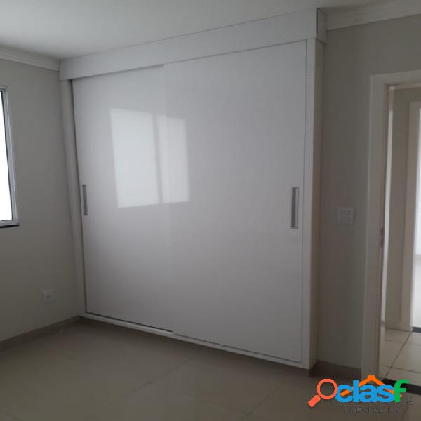 BELO APARTAMENTO NO MAJOR