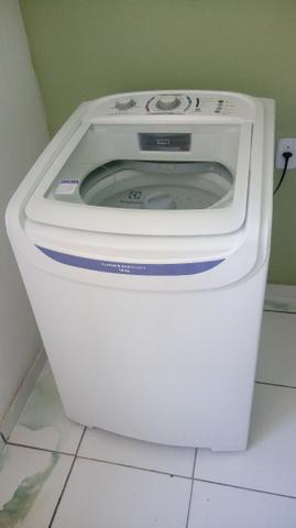 Maquina de Lavar roupa 15kg centrífuga Electrolux